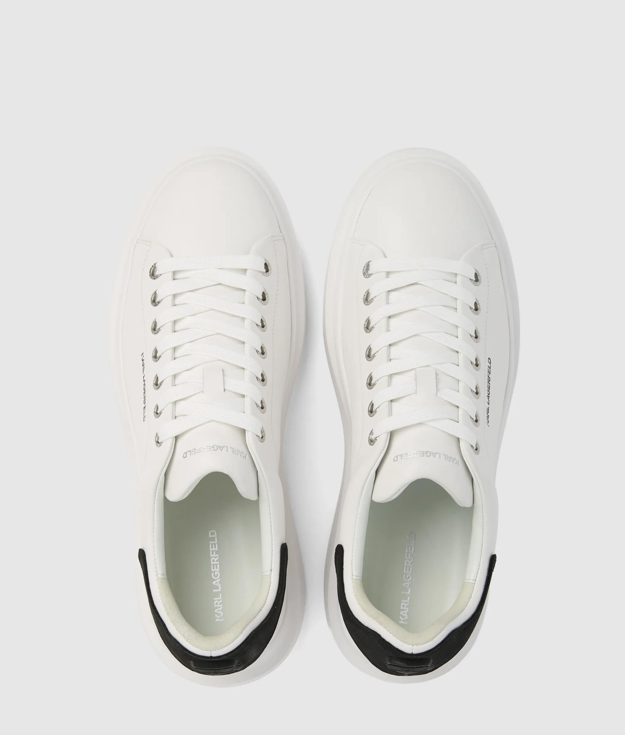 Ikon NFT kore sneakers