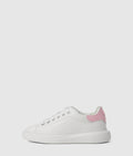 Ikon NFT kore sneakers