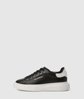 Ikon NFT kore sneakers