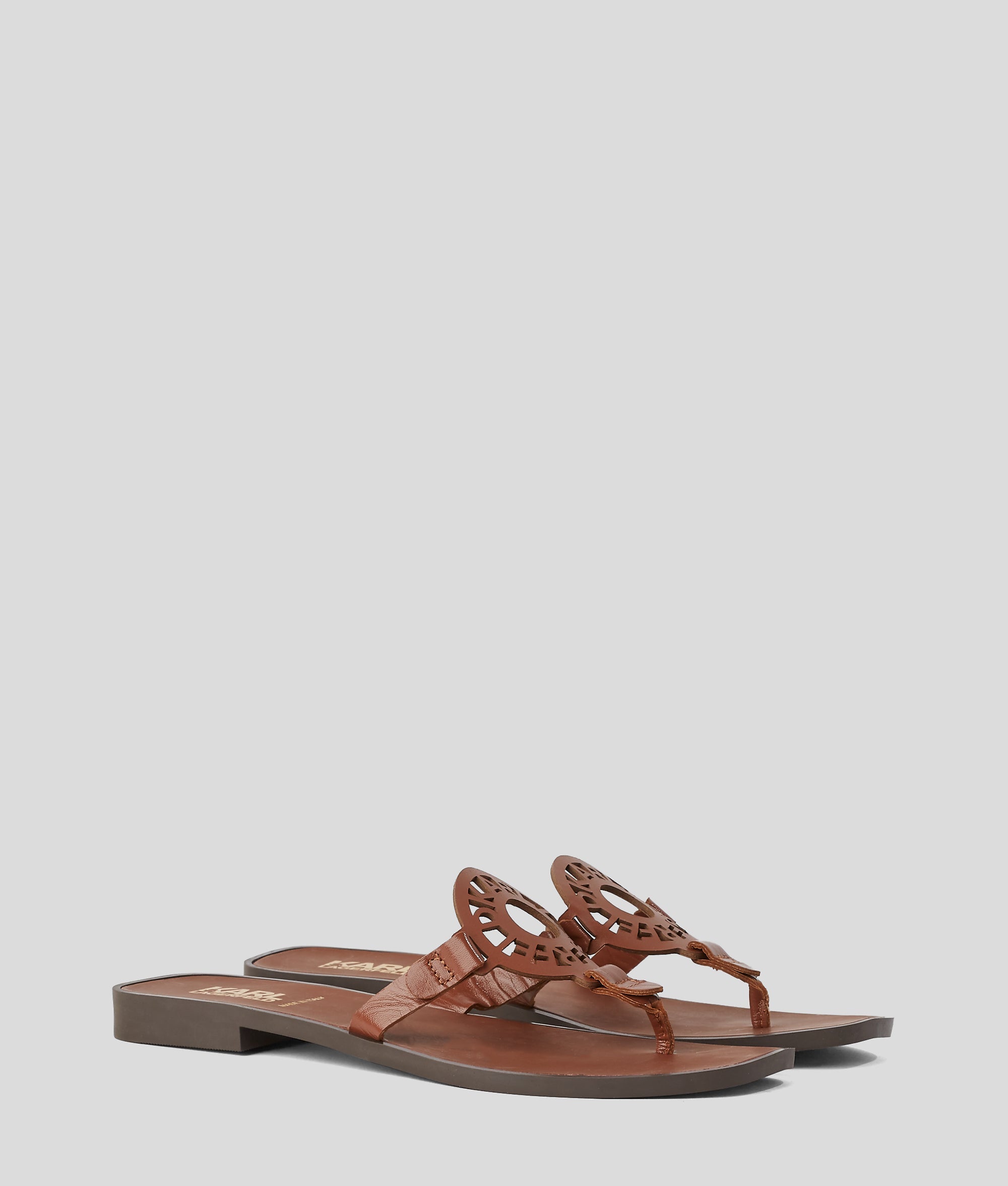 Ring logo sandals