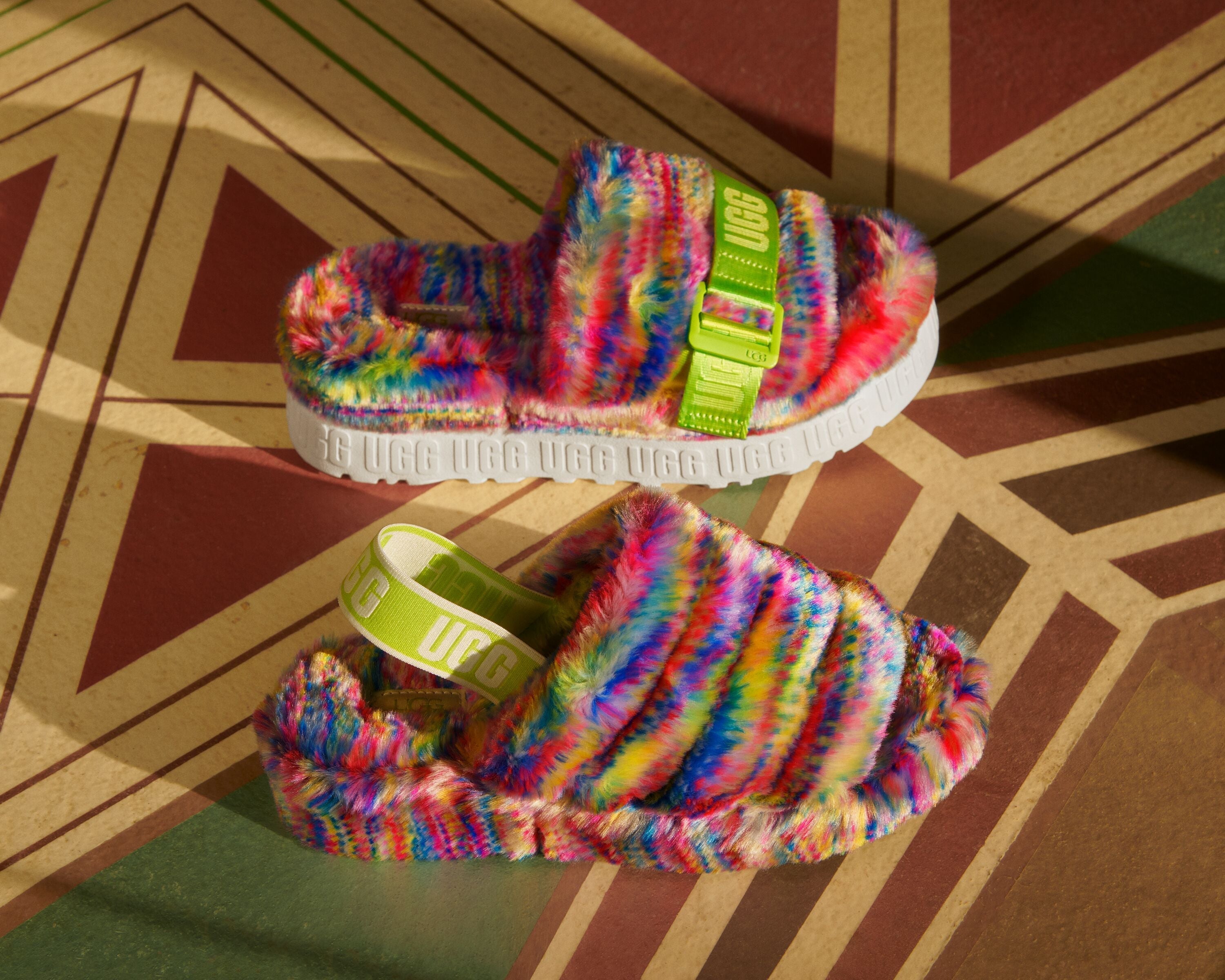 UGG - Womens Fluff Yeah Pixelate Slide