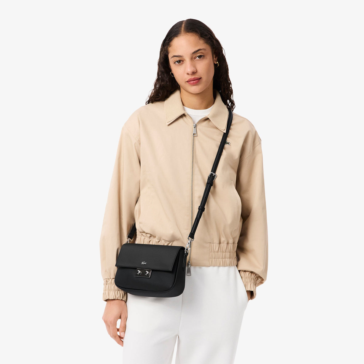 Daily City Flap Close Messenger Bag