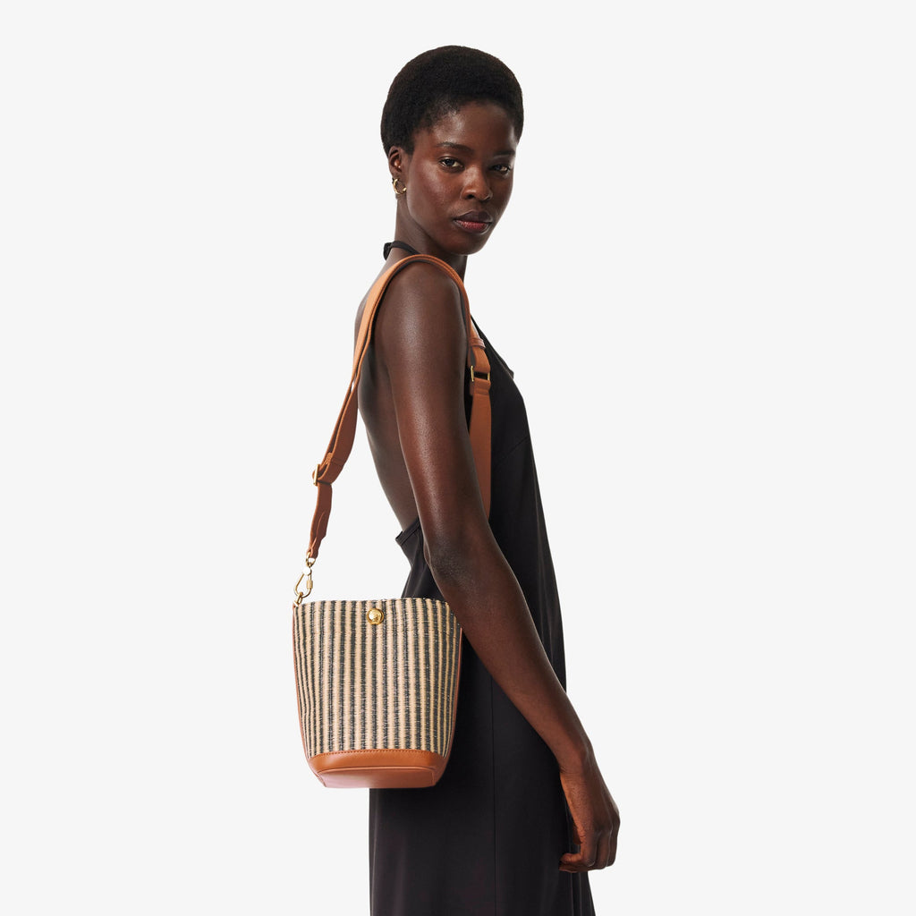 Small Summer Pack Raffia Bucket Bag