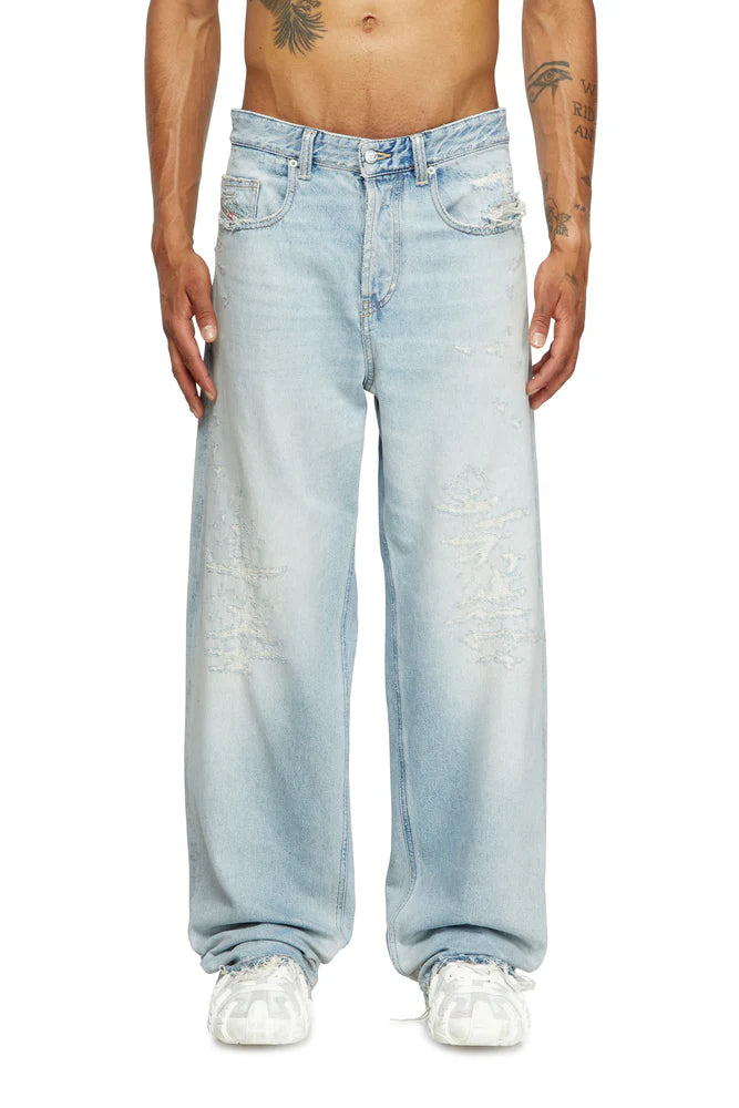 Relaxed Jeans - 2001 D-Macro