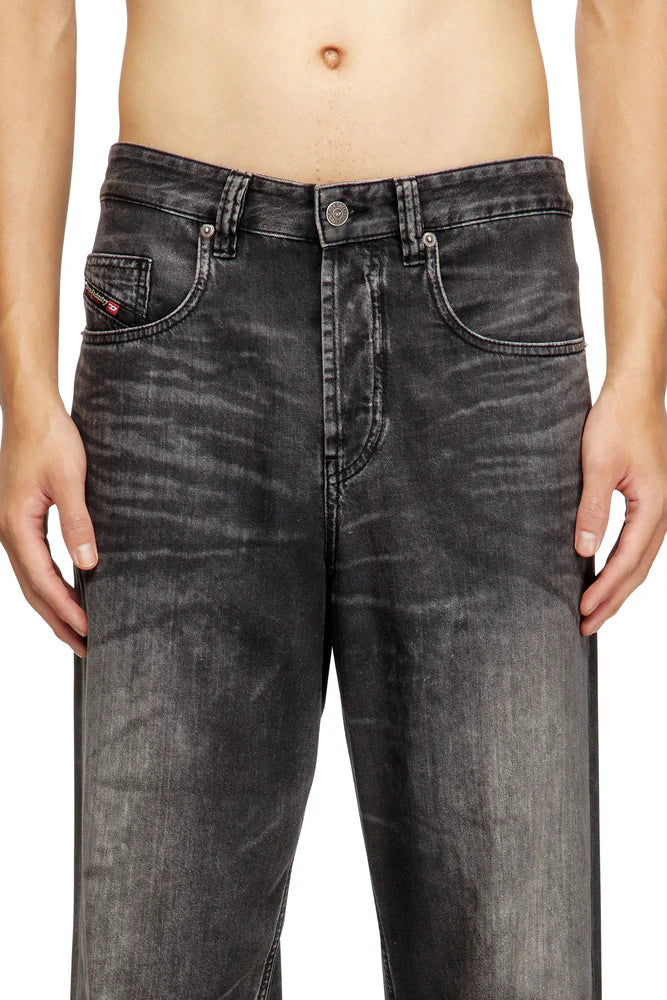 Relaxed Jeans - 2001 D-Macro