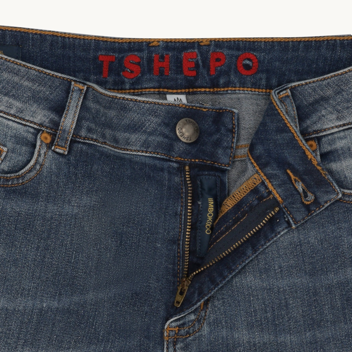 WOMENS A1 LIGHT WASH JEANS