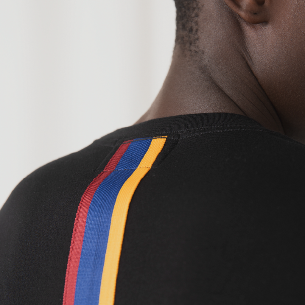 FLAG STRIPE BLACK T-SHIRT