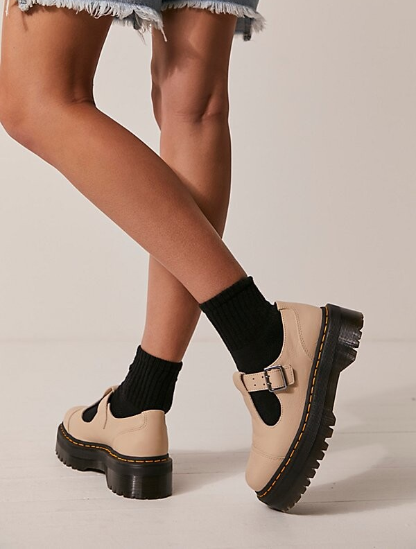 DR. MARTENS BETHAN VINTAGE TAUPE