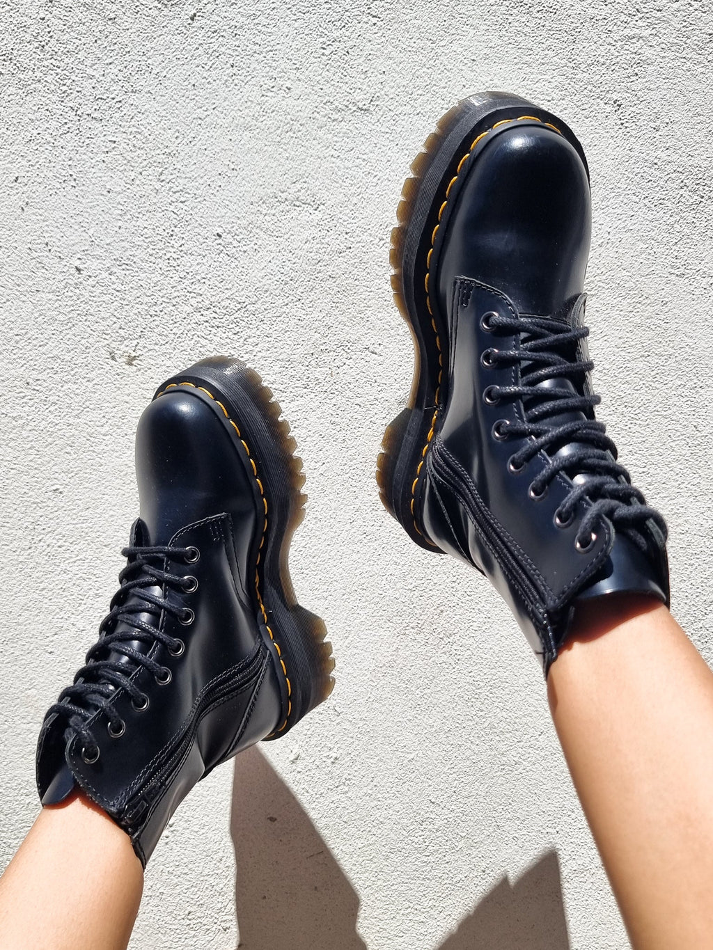 DR. MARTENS JADON BLACK SMOOTH