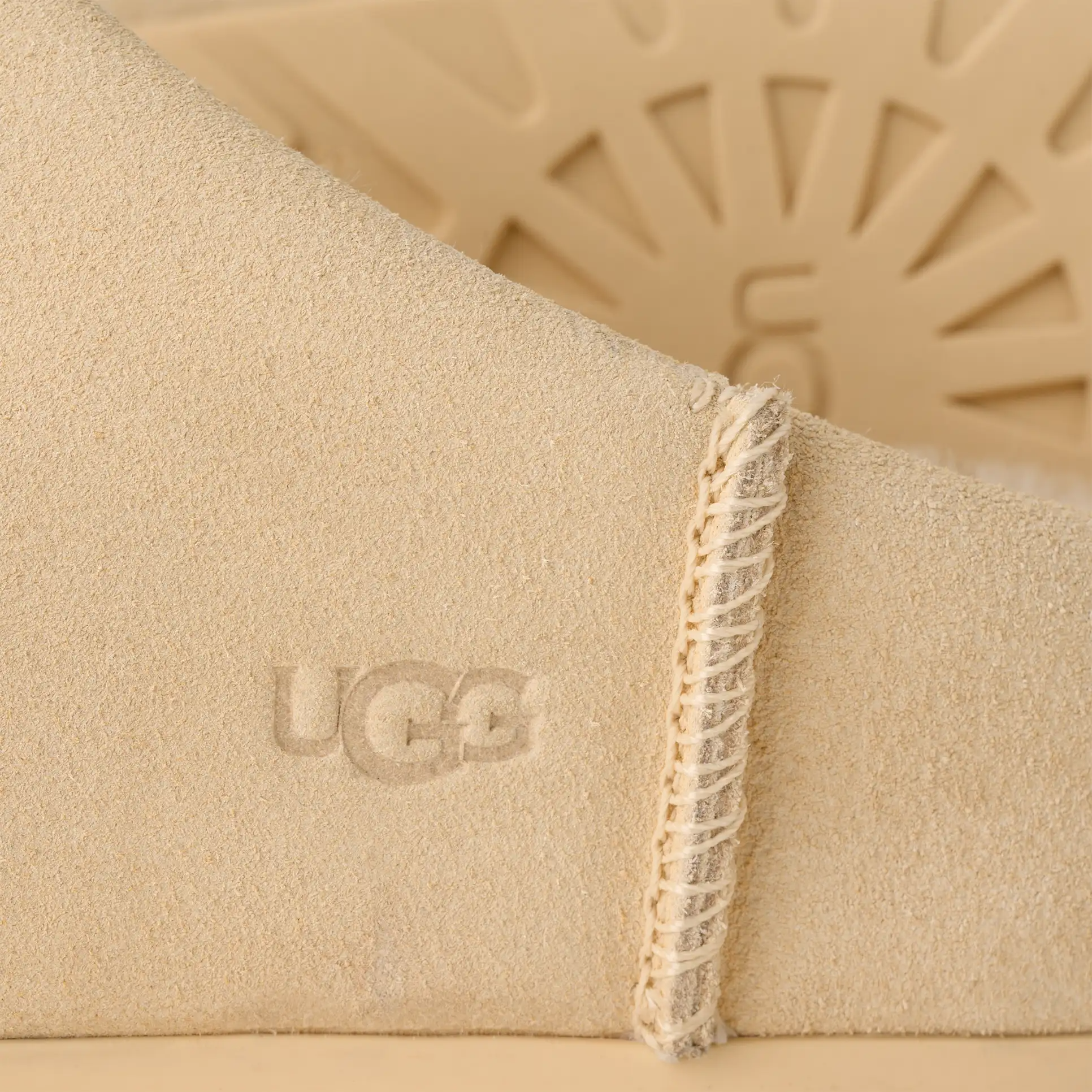 UGG - Womens Elea Slip On