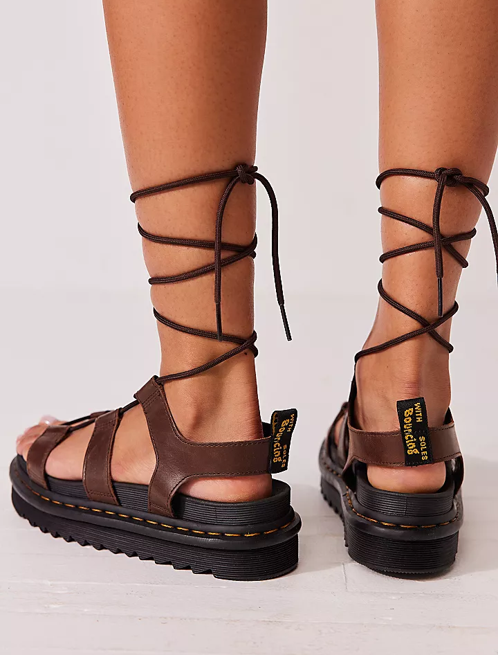 DR. MARTENS NARTILLA BROWN