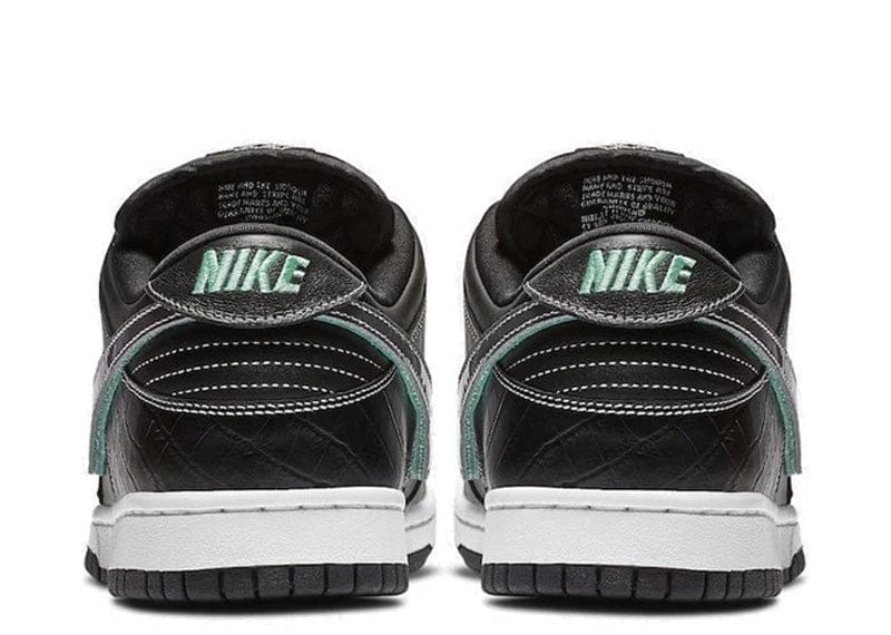 Nike SB Dunk Low Diamond Supply Co. Black Diamond