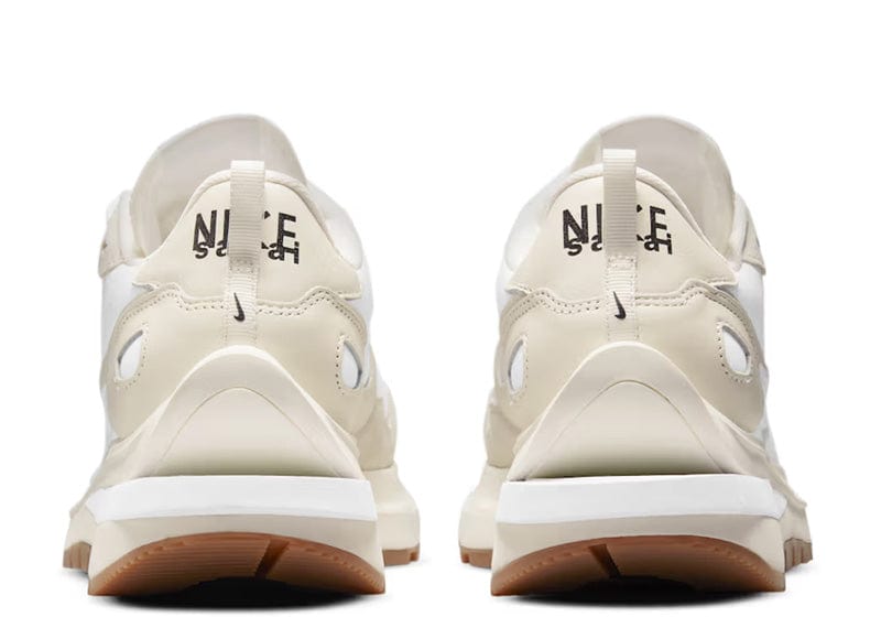 Nike Vaporwaffle sacai Sail Gum