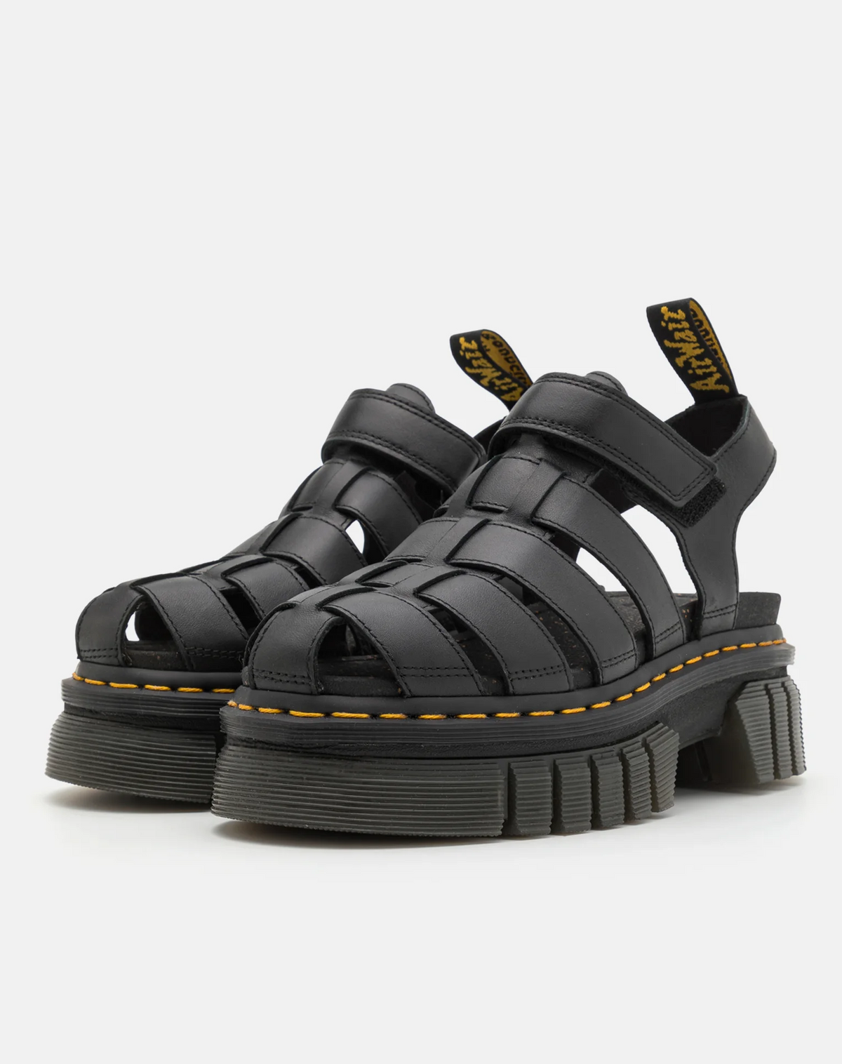 DR. MARTENS RICKI FISHERMAN BLACK