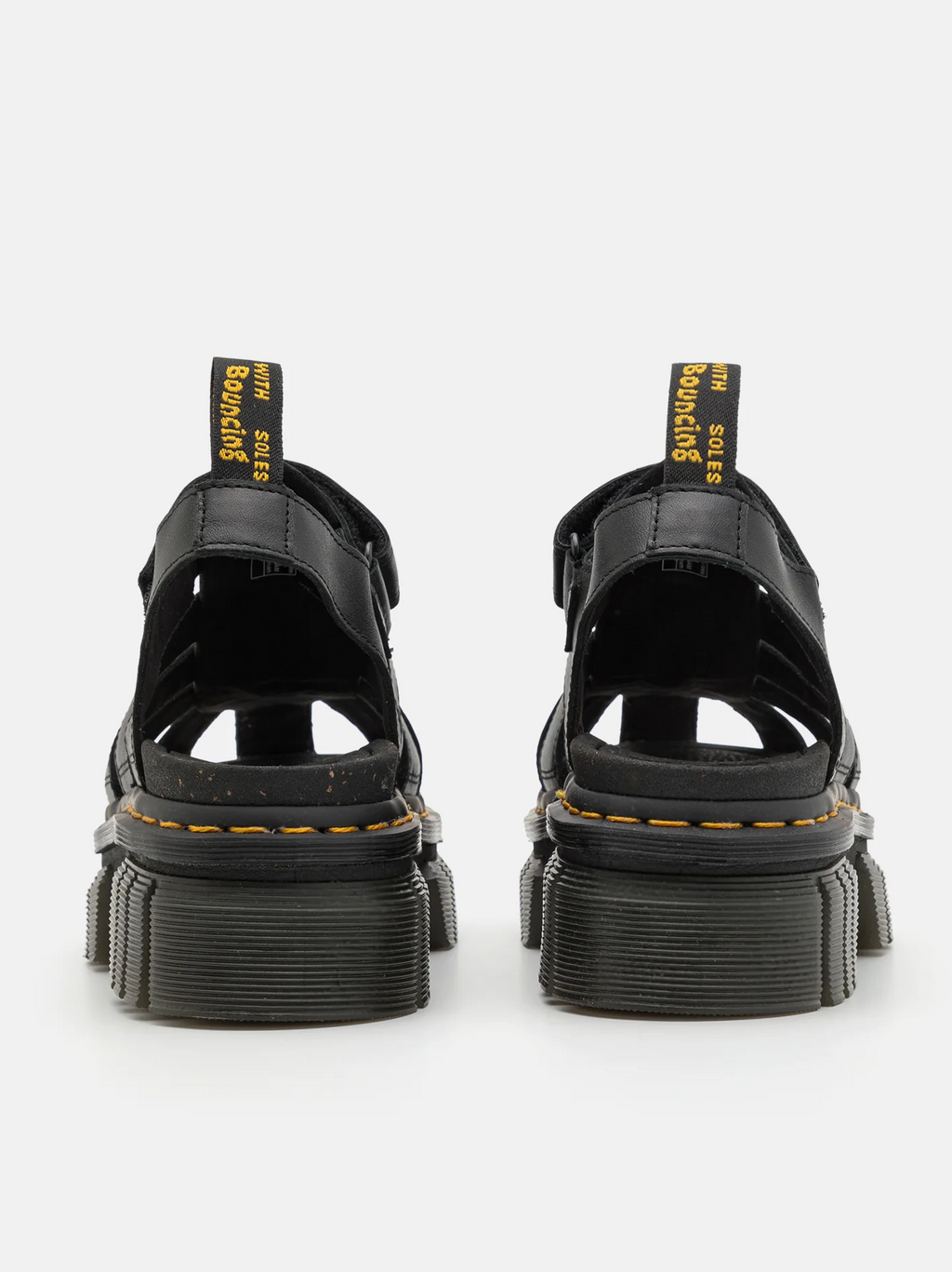 DR. MARTENS RICKI FISHERMAN BLACK