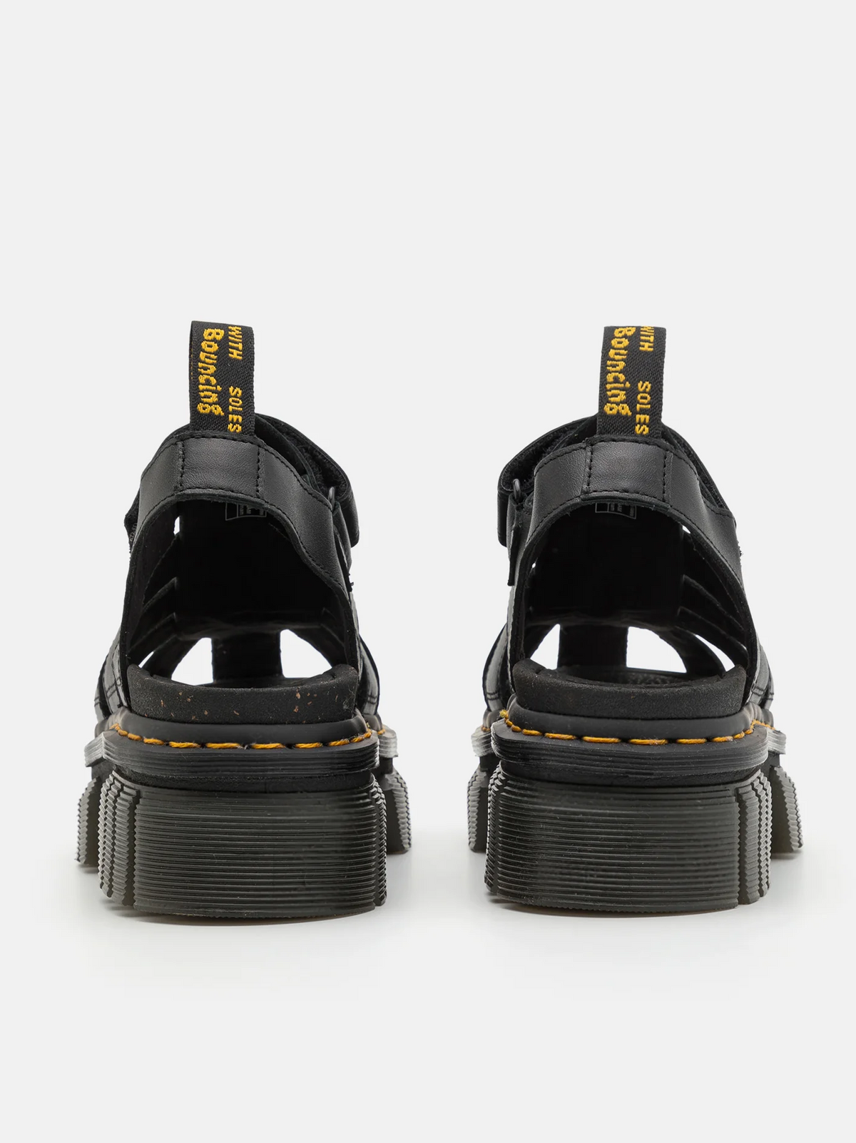 DR. MARTENS RICKI FISHERMAN BLACK
