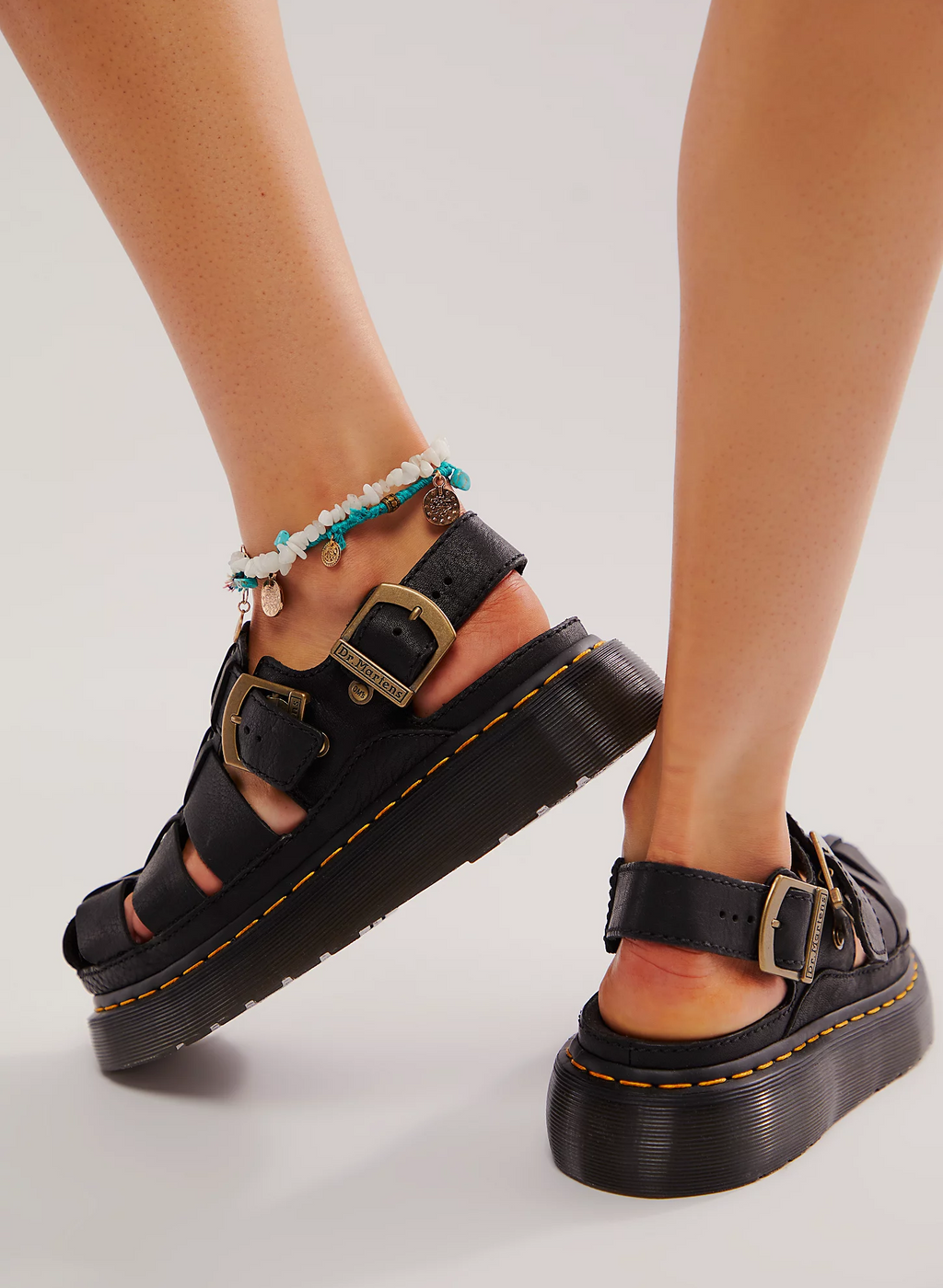 DR. MARTENS WRENLIE BLACK